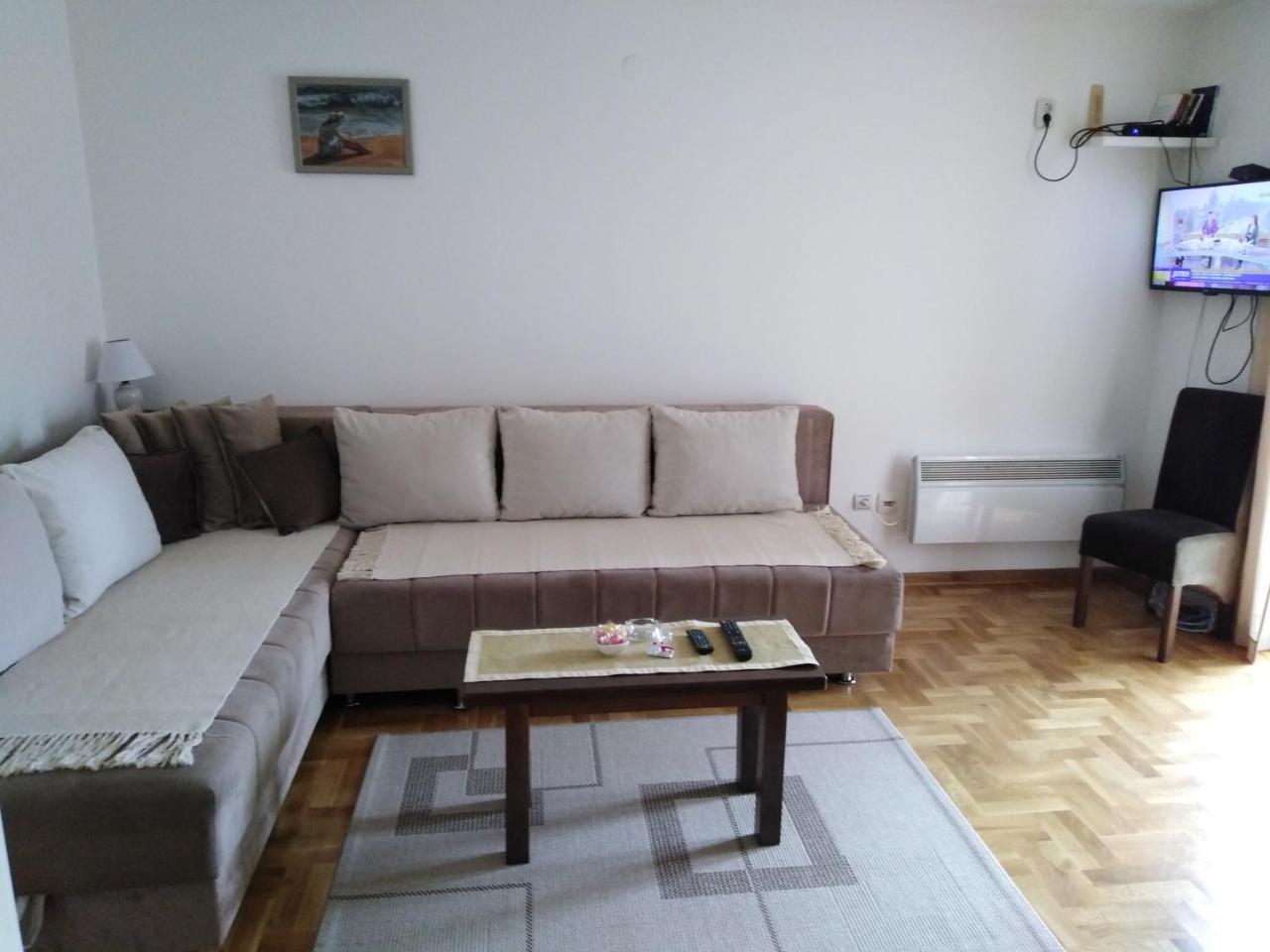 Apartment Laca Vrnjacka Banja Exterior photo